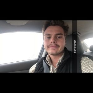 Meet your Posher, Cedrick